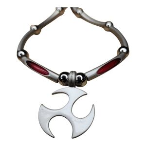 Celtic Pendant on Tube Chain Silver Tone, Lobster Clasp Excellent Condition